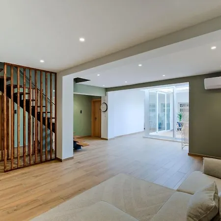 Lovely Fully Equipped Near Subway N6 Apartamento