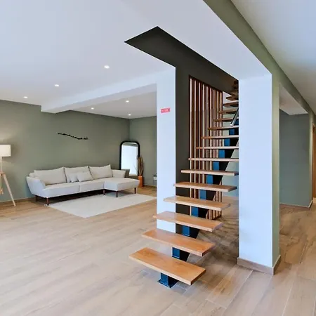 Lovely Fully Equipped Near Subway N6 Apartamento *