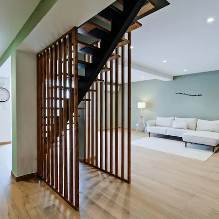 Apartman Lovely Fully Equipped Near Subway N6 *