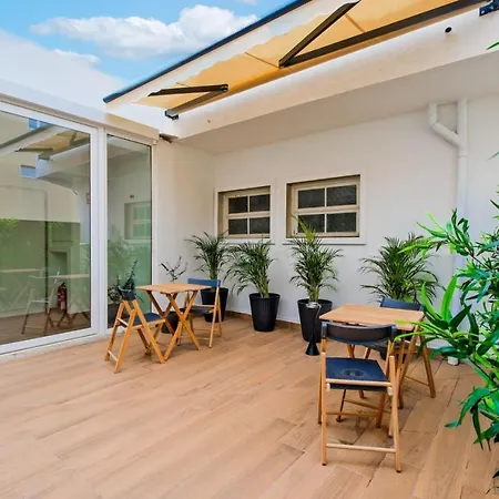 Lovely Fully Equipped Near Subway N6 Διαμέρισμα *